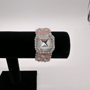 Pink gemstone Snap Bracelet - New